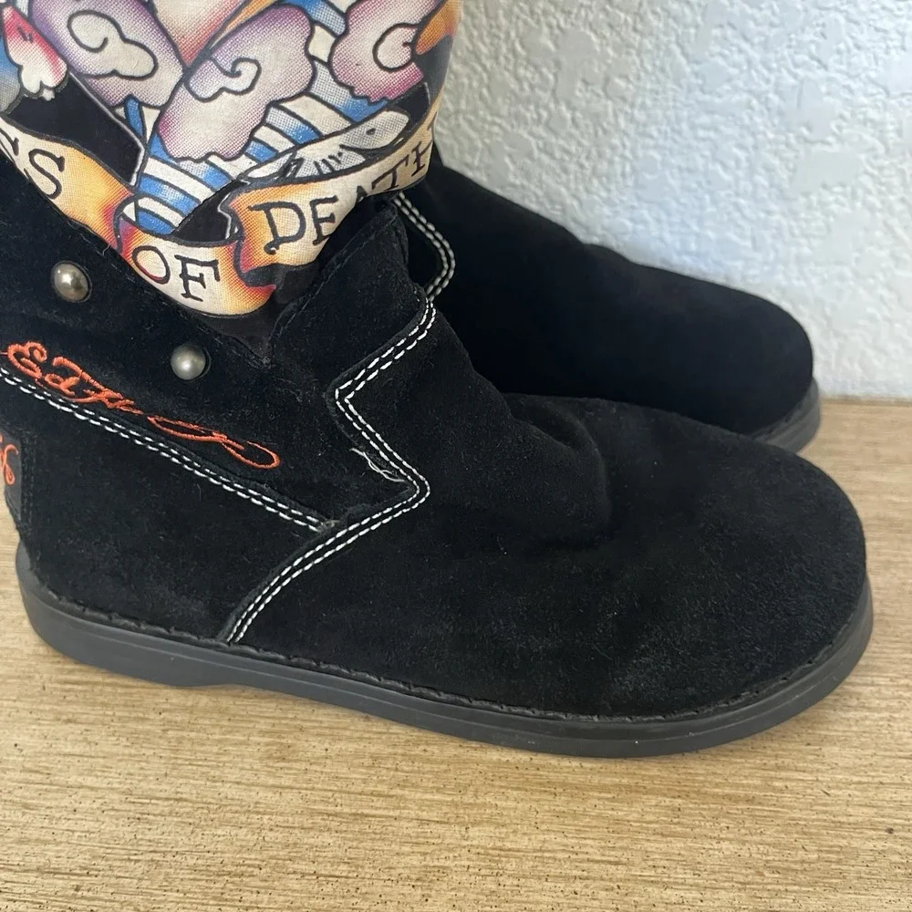 Vintage Ed Hardy Womens 5 Tall Black Suede Geisha Studded Boots Y2K Tattoo Rare